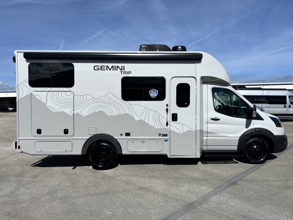 2026 Thor Motor Coach GEMINI TRIP 22MT | La Mesa RV | RecVan