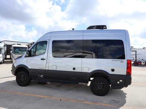 2025 Airstream INTERSTATE AWD 19X AWD - Image:19