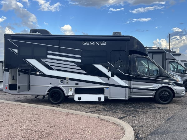 2027 Thor Motor Coach GEMINI AWD 24KB | La Mesa RV | RecVan