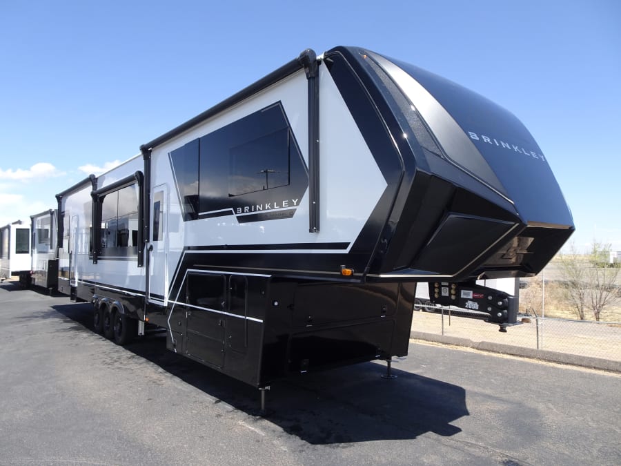 2026 Brinkley RV MODEL G