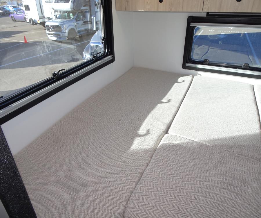 2026 Entegra CONDOR — photo 18 view