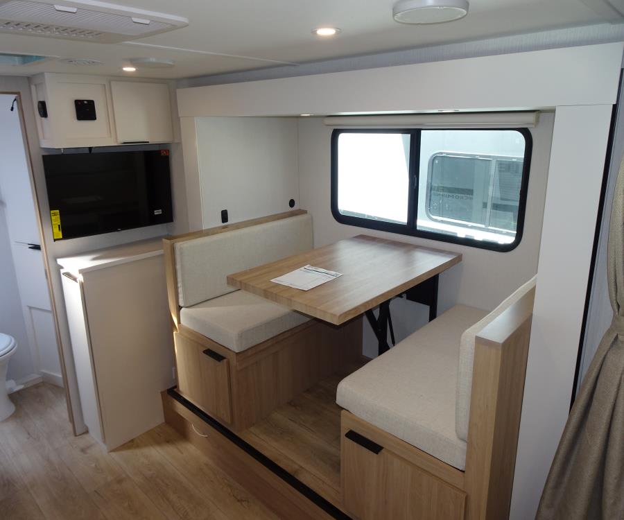 2026 Winnebago Towables MICRO MINNIE-TT — photo 12 view