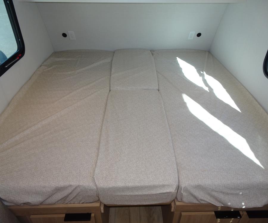 2026 Winnebago Towables MICRO MINNIE-TT — photo 10 view