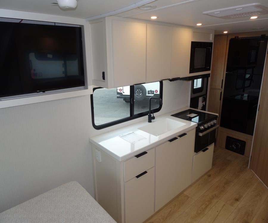2026 Winnebago Towables THRIVE — photo 9 view