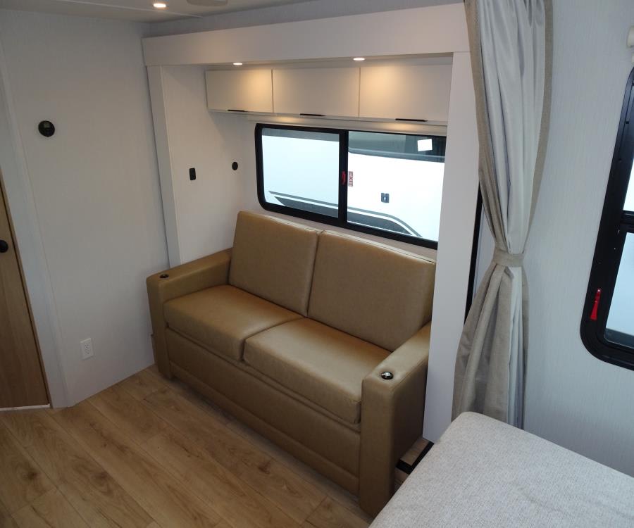 2026 Winnebago Towables THRIVE — photo 16 view