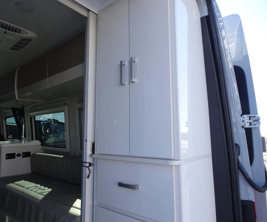2026 Thor Motor Coach TRANQUILITY — photo 21 view