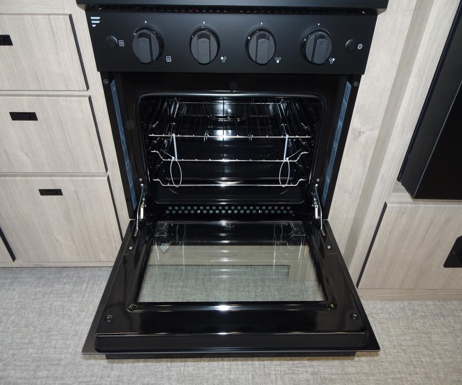 2026 Grand Design LINEAGE SERIES F — photo 15 view