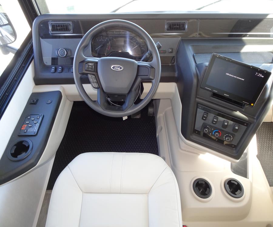 2026 Entegra VISION XL — side profile view