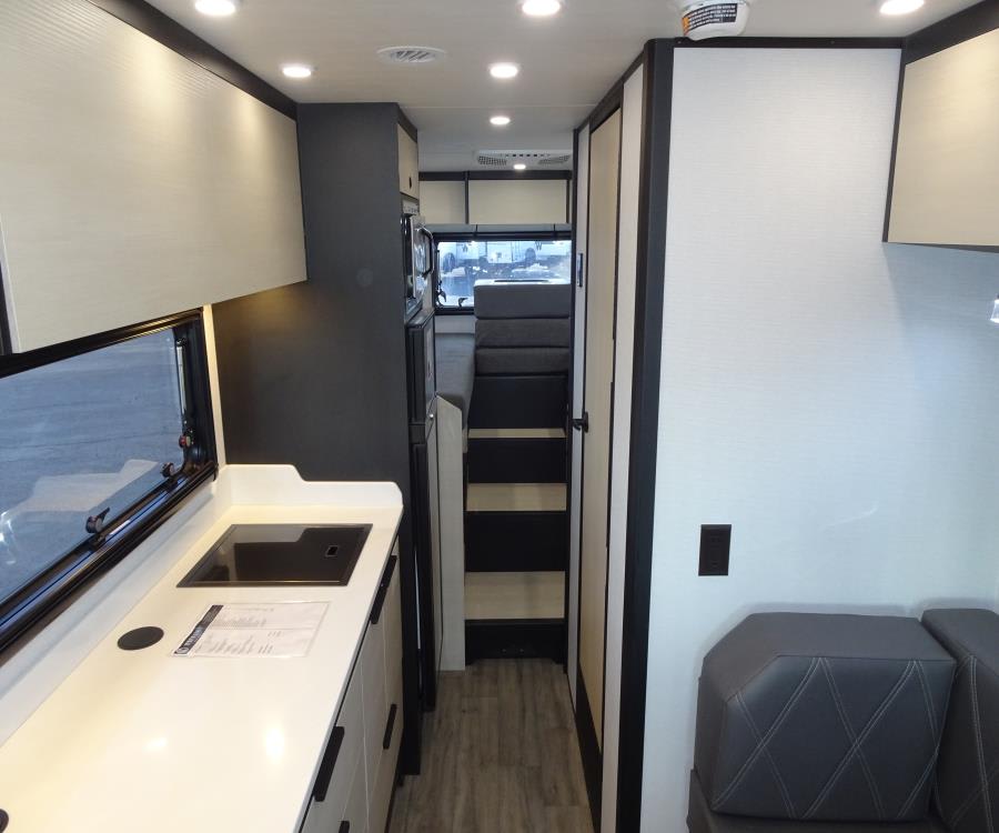 2026 Tiffin OPEN TRAIL — interior view