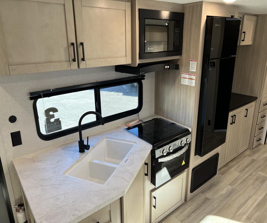 2026 Jayco PROWLER — photo 10 view