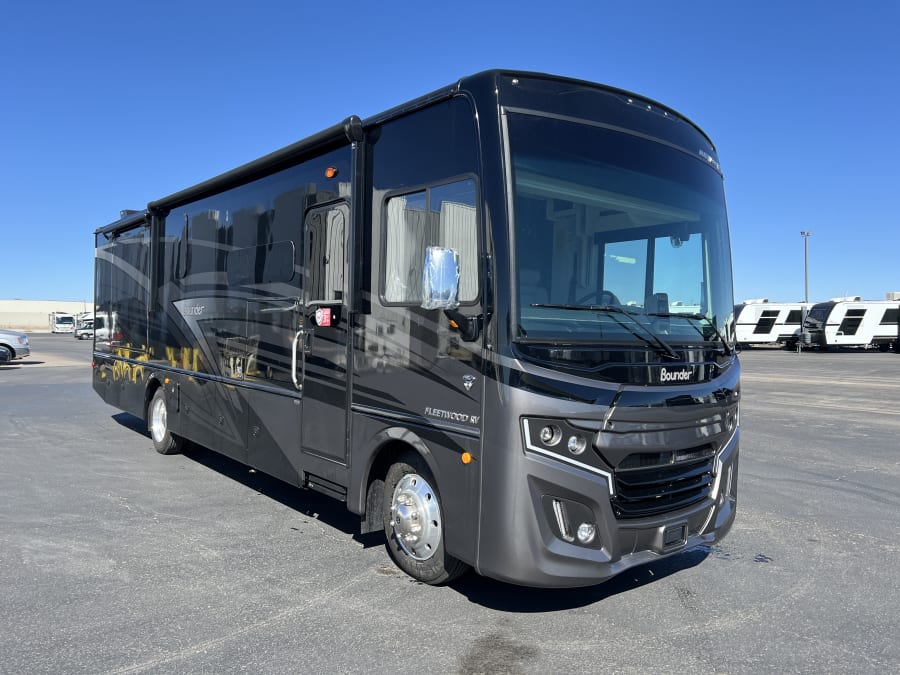 2026 Fleetwood BOUNDER