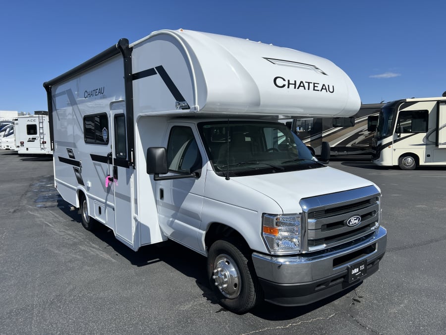2026 Thor Motor Coach CHATEAU