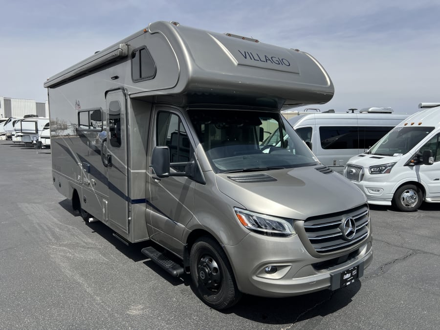 2026 REV Renegade VILLAGIO