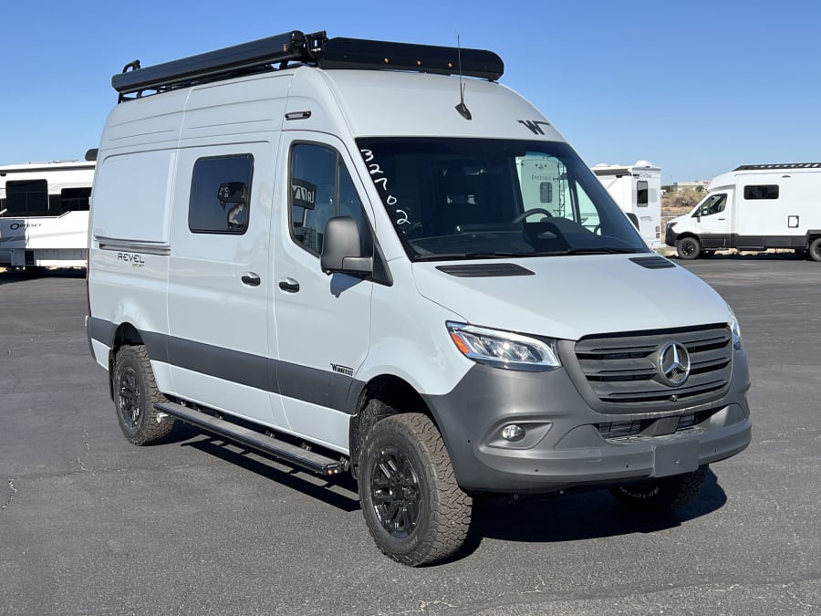2027 Winnebago REVEL SPORT