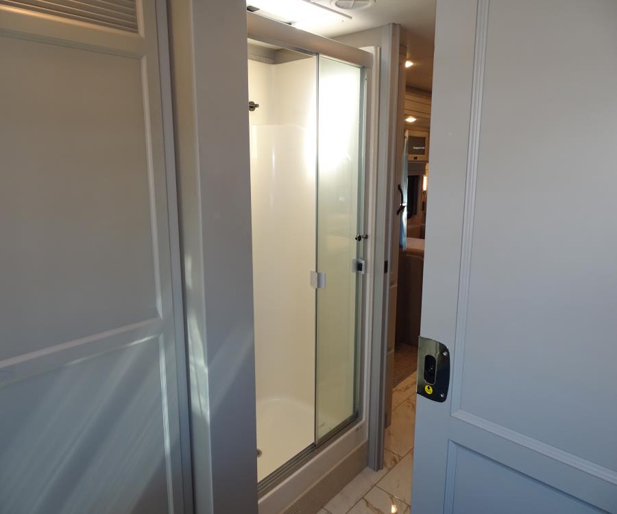 2025 Tiffin ALLEGRO BAY — photo 23 view