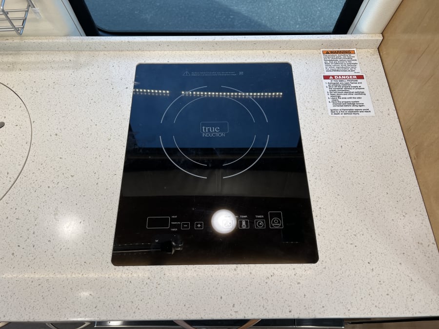 2020 Coachmen GALLERIA — photo 12 view