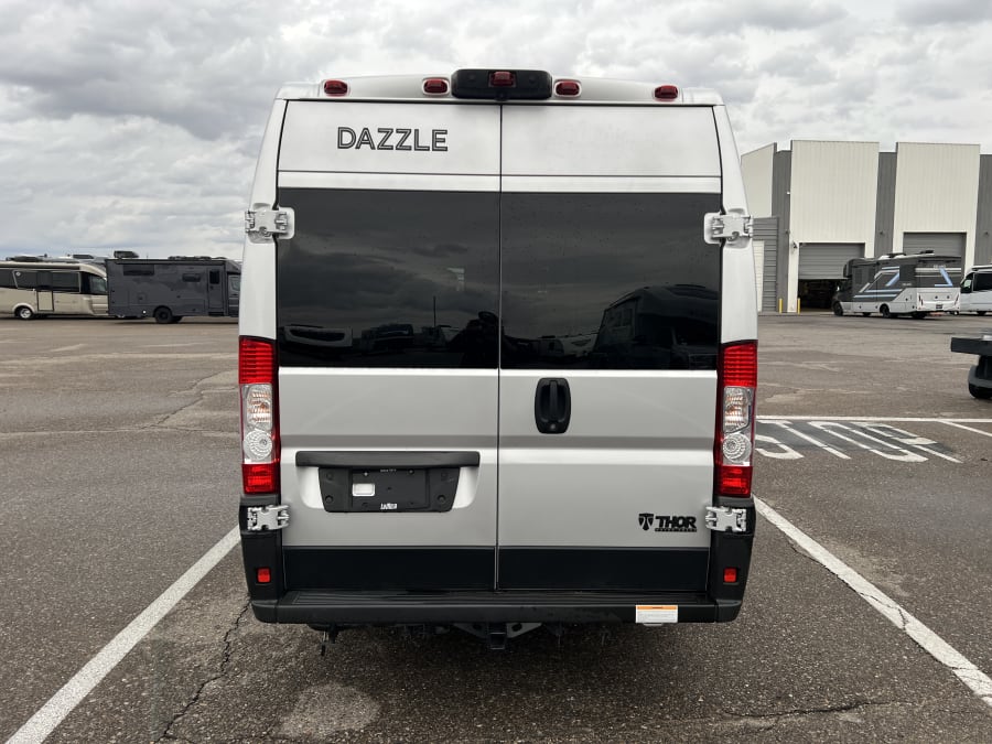 2024 Thor Motor Coach DAZZLE — photo 22 view