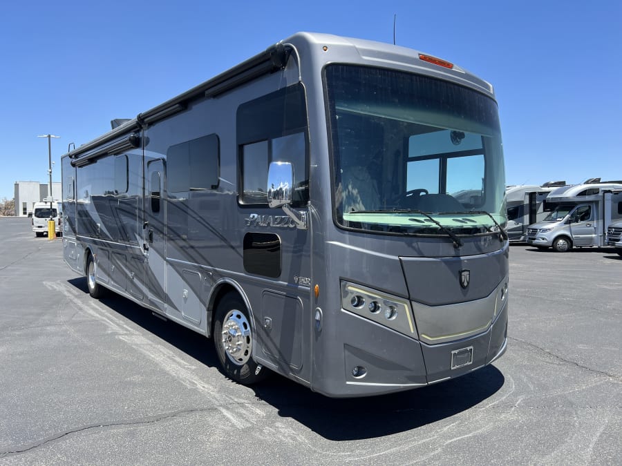 2023 Thor Motor Coach PALAZZO