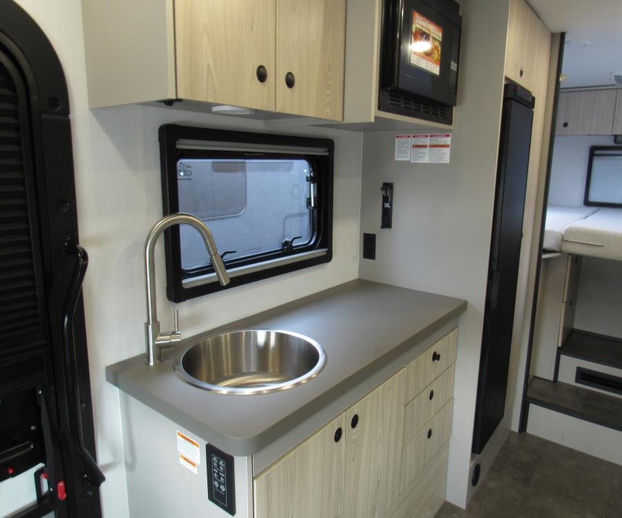 2026 Jayco GRANITE RIDGE — engine compartment view