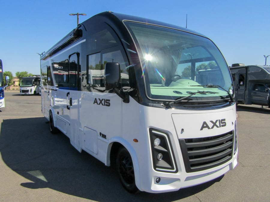 2026 Thor Motor Coach AXIS