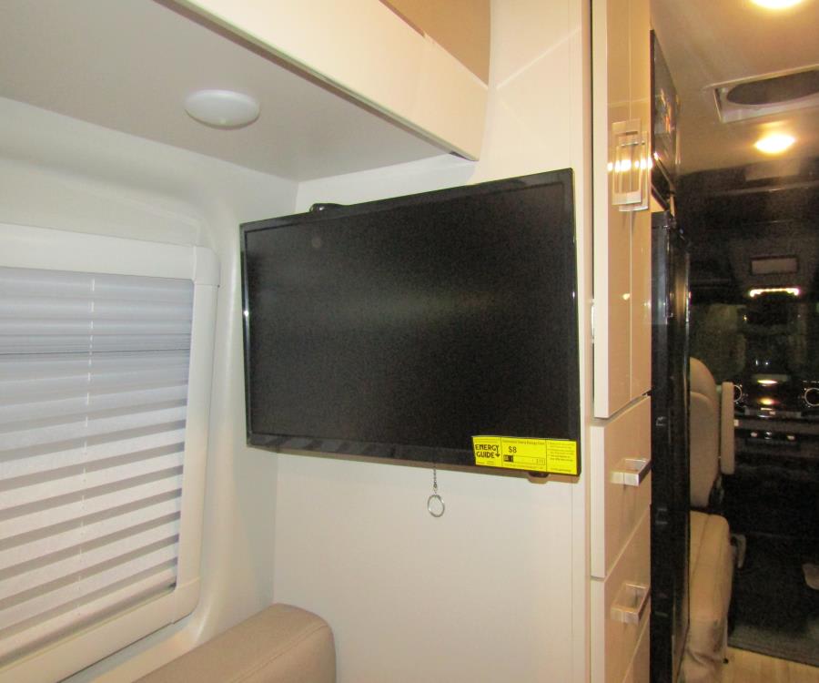 2026 Thor Motor Coach TRANQUILITY — photo 12 view