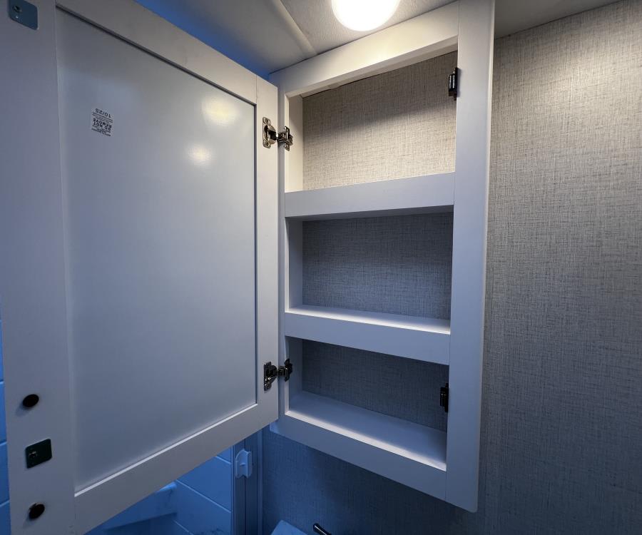 2026 Thor Motor Coach CHATEAU — photo 24 view
