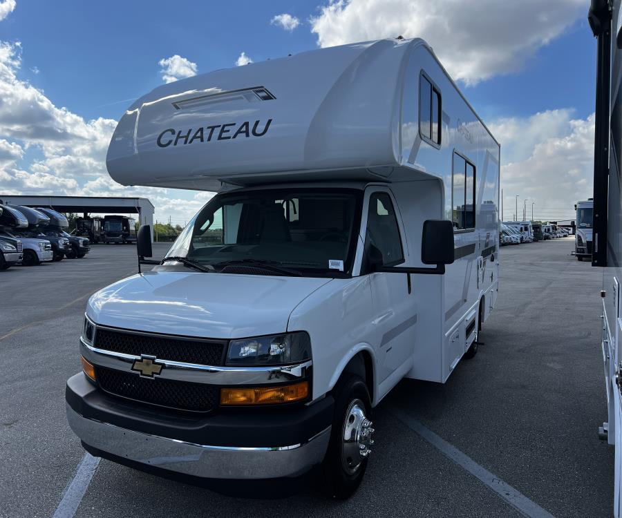2026 Thor Motor Coach CHATEAU — photo 31 view