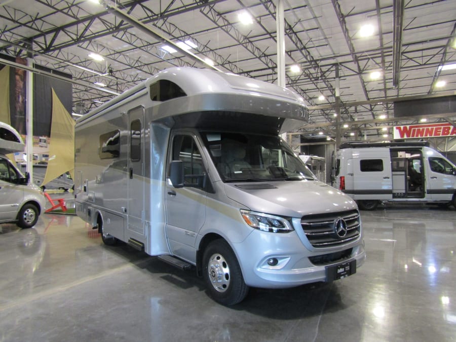 2026 Winnebago VIEW