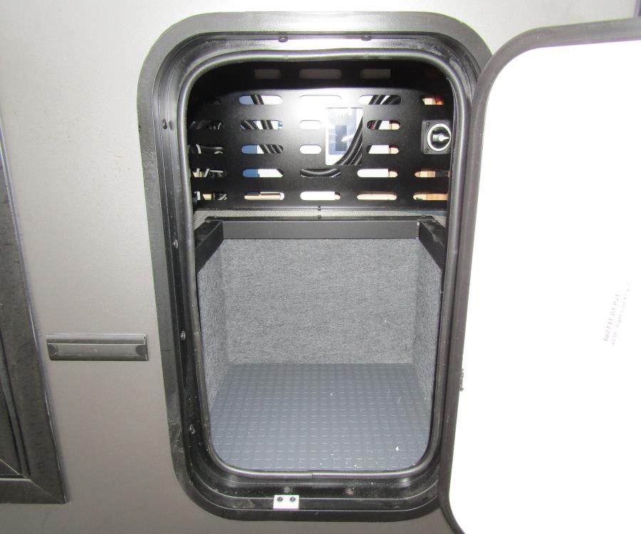 2026 Winnebago EKKO — photo 15 view