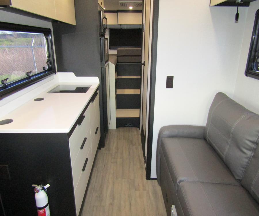 2026 Tiffin OPEN TRAIL — interior view