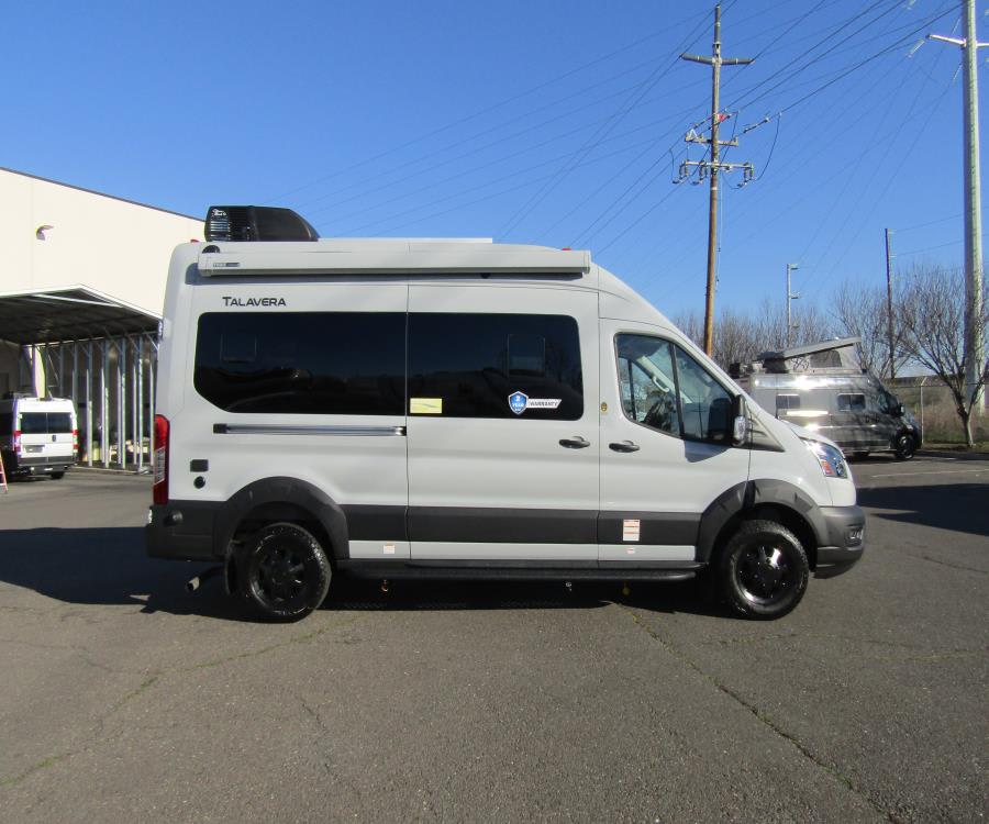 2026 Thor Motor Coach TALAVERA — photo 11 view