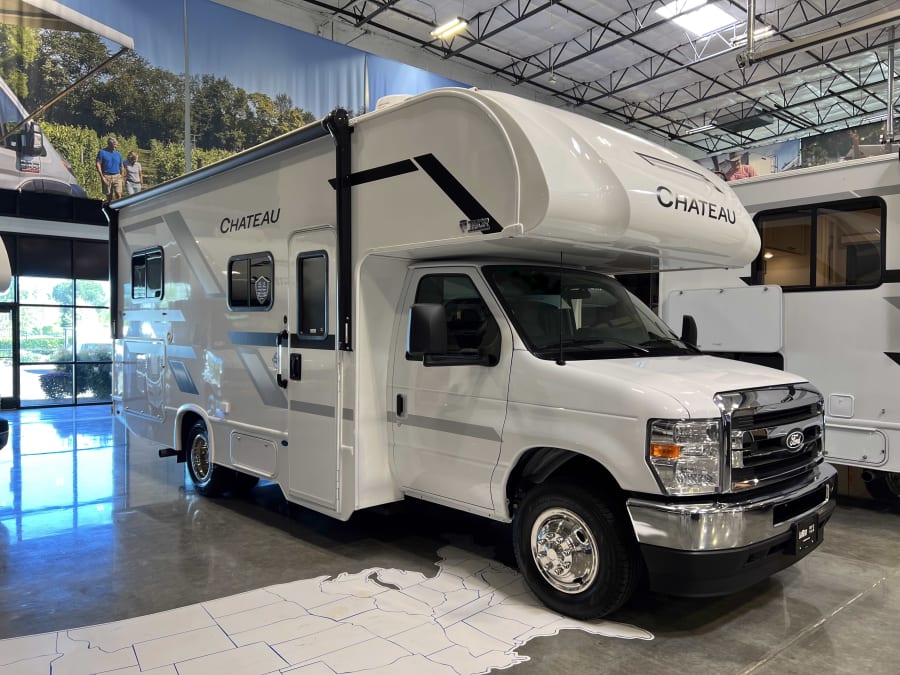 2026 Thor Motor Coach CHATEAU