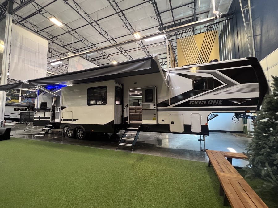 2026 Jayco CYCLONE