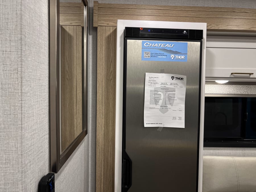 2026 Thor Motor Coach CHATEAU SPRINTER — photo 9 view