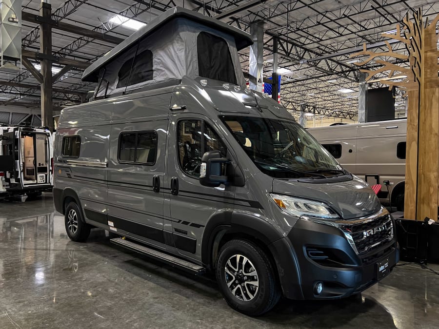 2026 Winnebago SOLIS