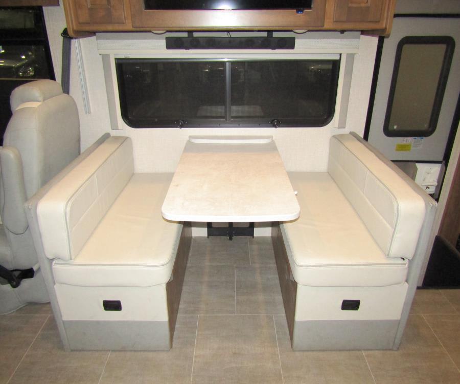 2020 Coachmen SPORTSCOACH — photo 10 view