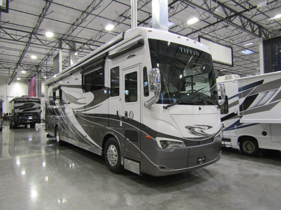 2021 Tiffin ALLEGRO BUS