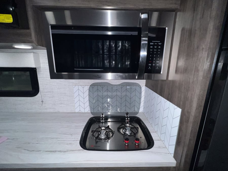 2025 Entegra QWEST SE — photo 10 view