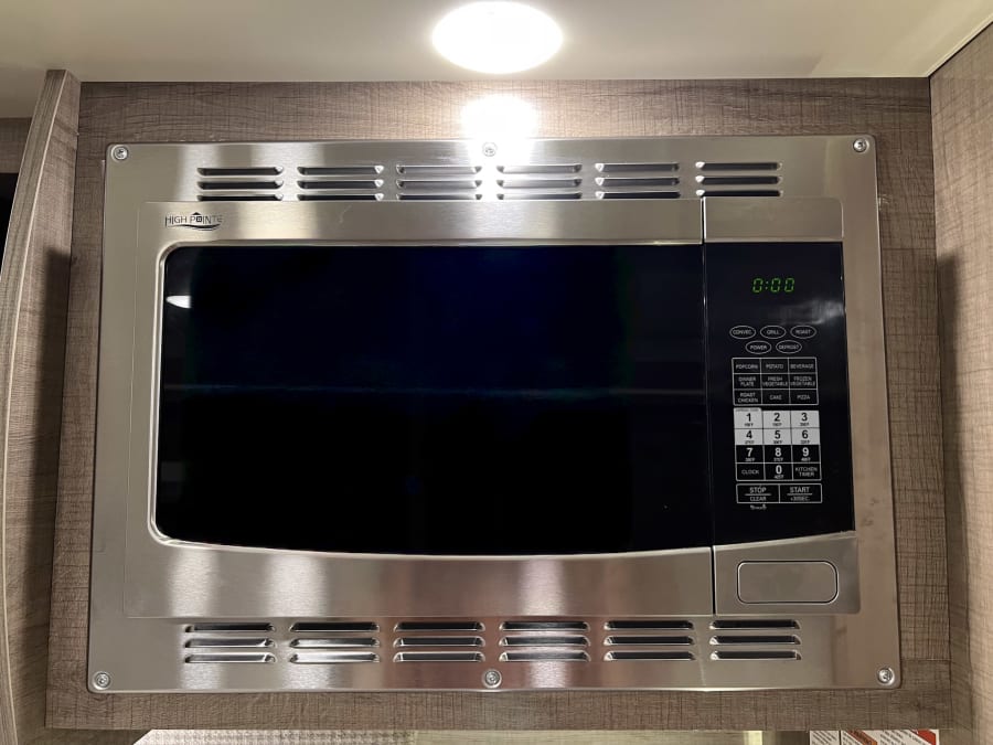 2022 Entegra QWEST — photo 14 view