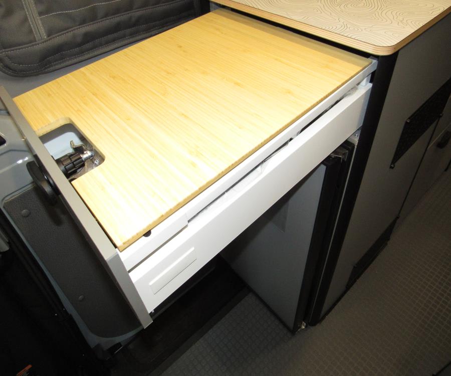 2025 Winnebago REVEL — photo 8 view