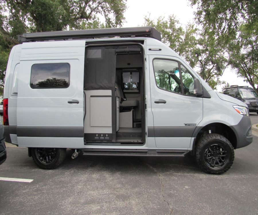 2025 Winnebago REVEL — photo 24 view