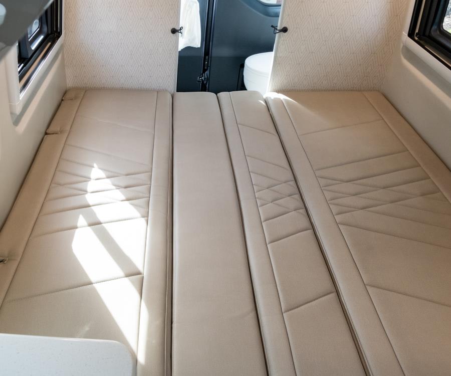 2026 Thor Motor Coach TRANQUILITY — photo 18 view