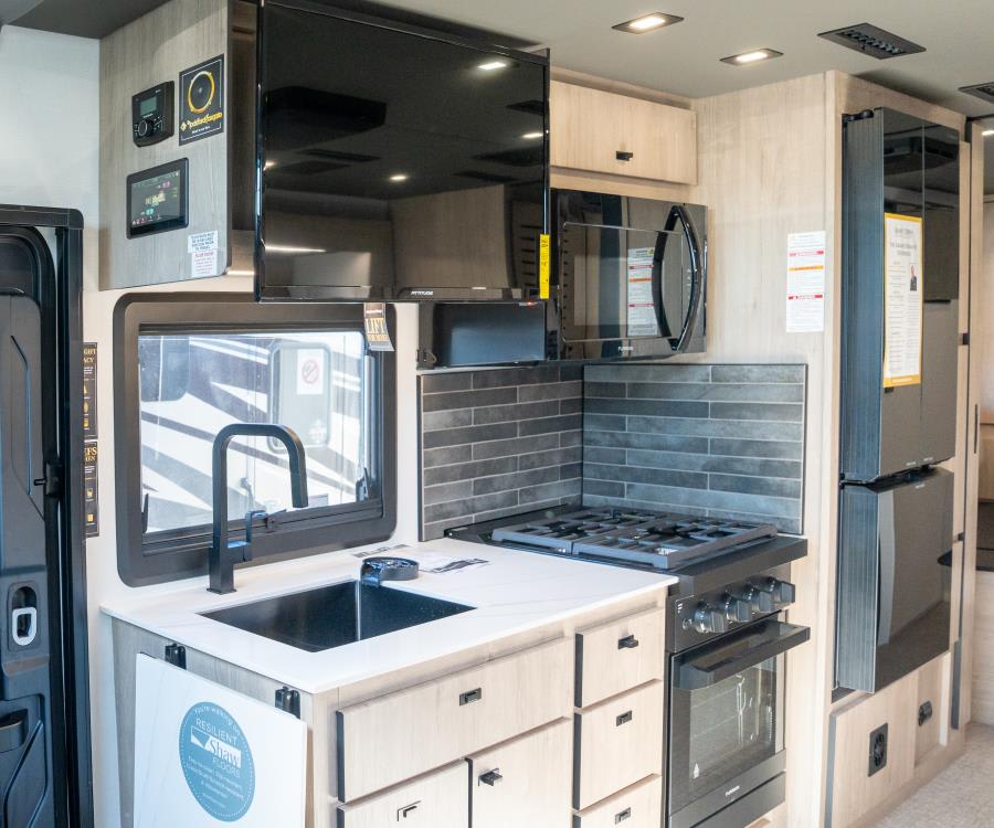 2026 Grand Design LINEAGE SERIES F — photo 7 view