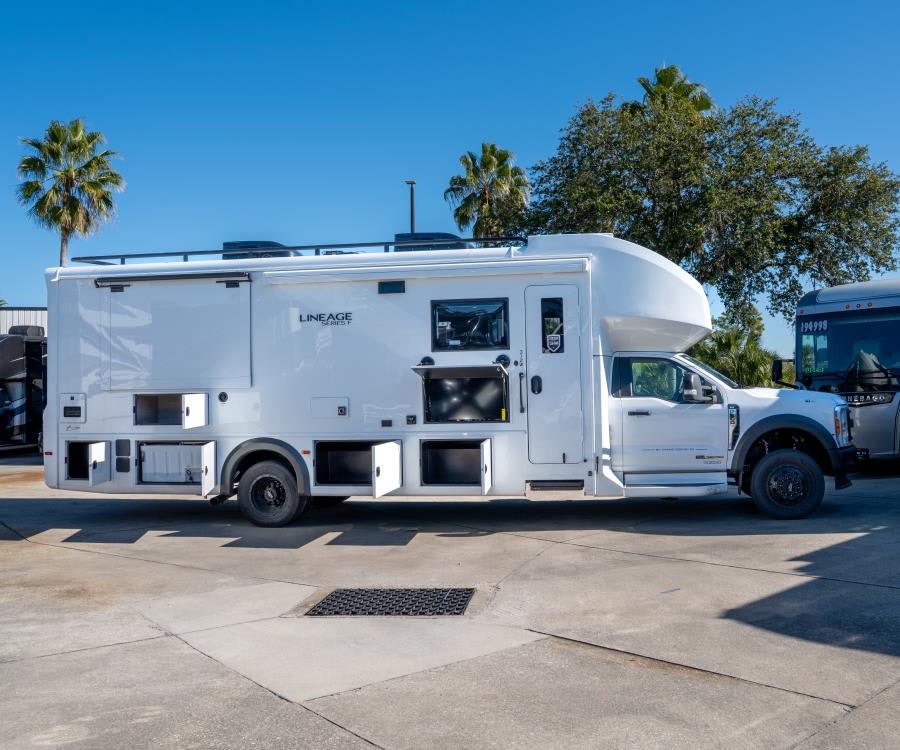 2026 Grand Design LINEAGE SERIES F — photo 25 view
