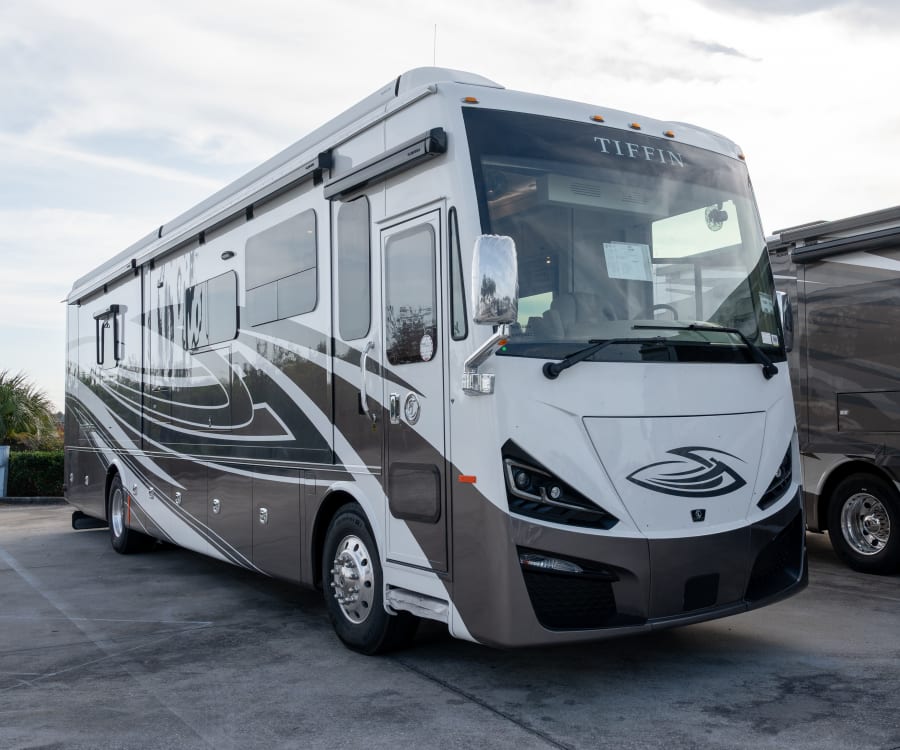 2026 Tiffin PHAETON