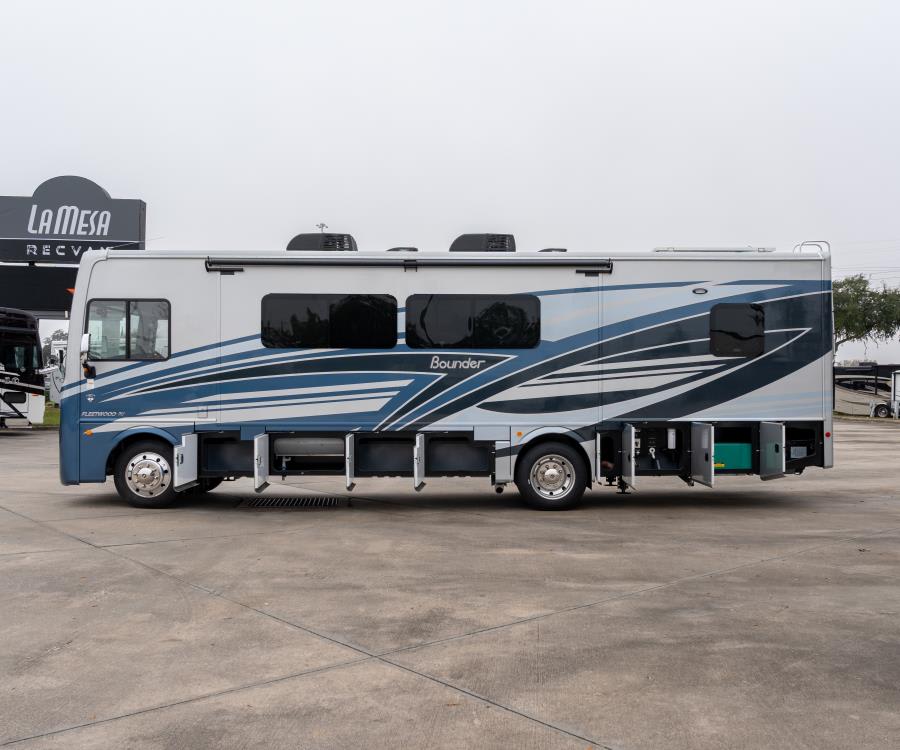 2026 Fleetwood BOUNDER — photo 22 view