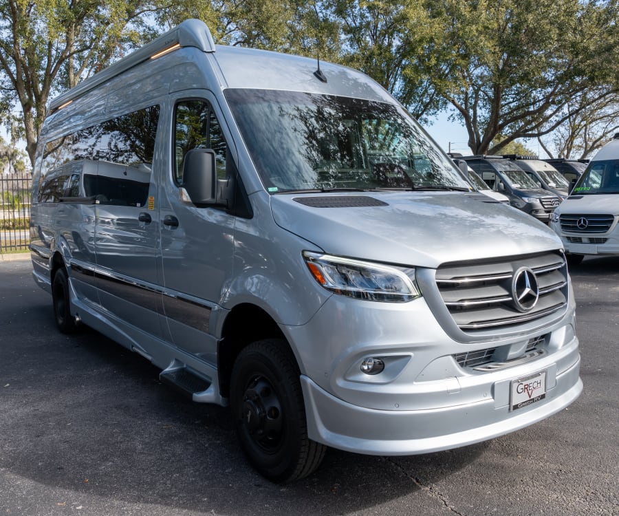2027 Grech RV VACANZA-ION