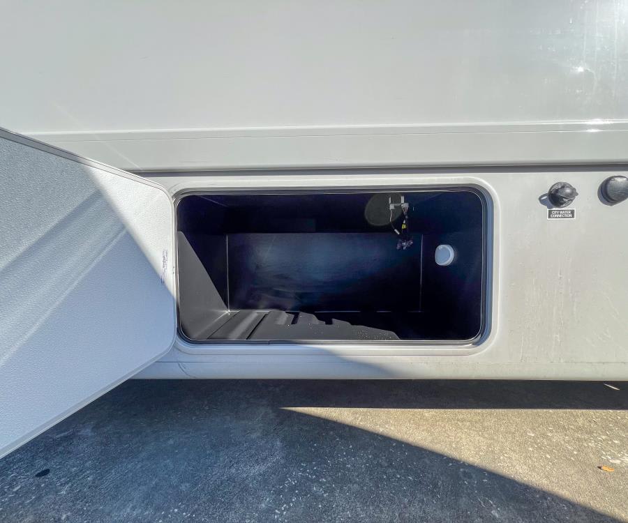 2026 Thor Motor Coach ACE — photo 22 view