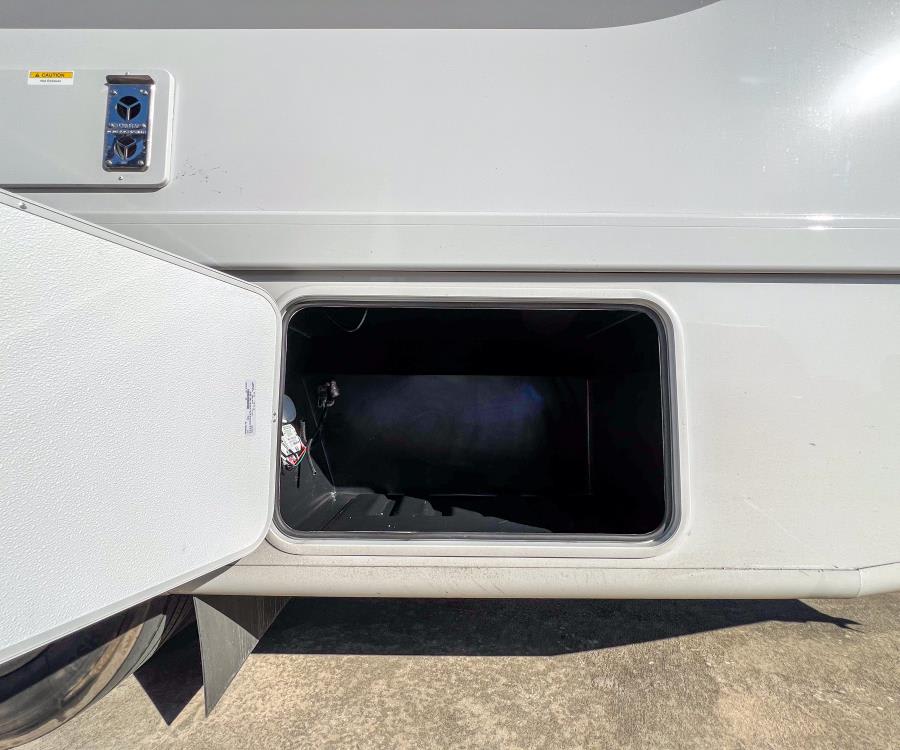 2026 Thor Motor Coach ACE — photo 24 view