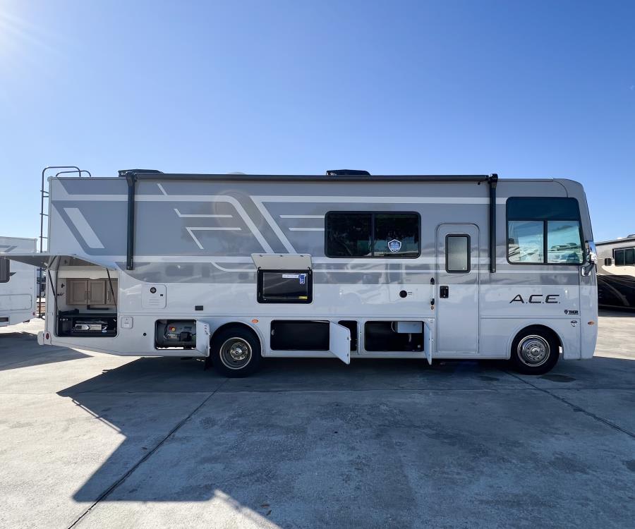 2026 Thor Motor Coach ACE — photo 26 view